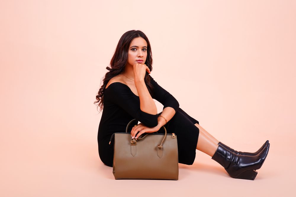Mila Leather Crossbody